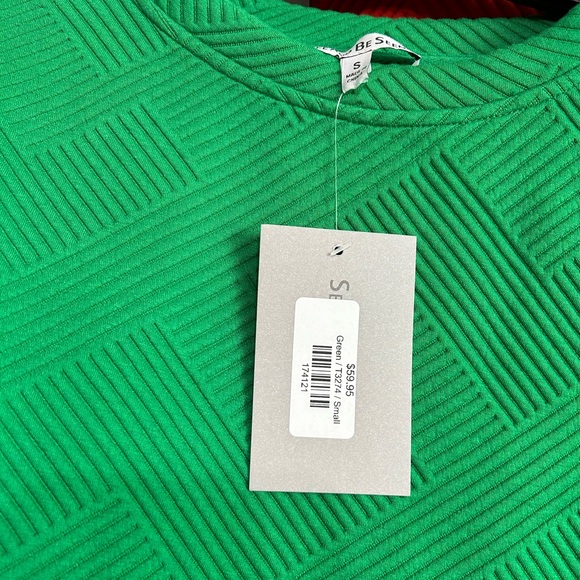 See And Be Seen Green Textured Top - Small - Picture 7 of 7